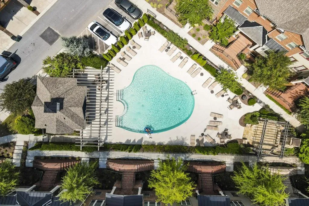 303 Alderwood Lane, Sandy Springs, Georgia 30328, 3 Bedrooms Bedrooms, ,3 BathroomsBathrooms,Residential,Sold,303 Alderwood Lane,6934514