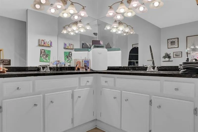 525 Towergate Place, Atlanta, Georgia 30350, 2 Bedrooms Bedrooms, ,2 BathroomsBathrooms,Residential,Sold,525 Towergate Place,7377813