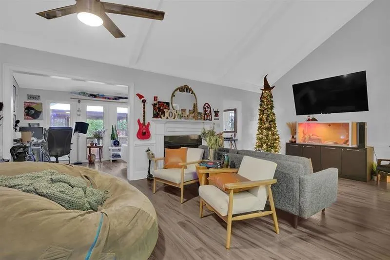 525 Towergate Place, Atlanta, Georgia 30350, 2 Bedrooms Bedrooms, ,2 BathroomsBathrooms,Residential,Sold,525 Towergate Place,7377813