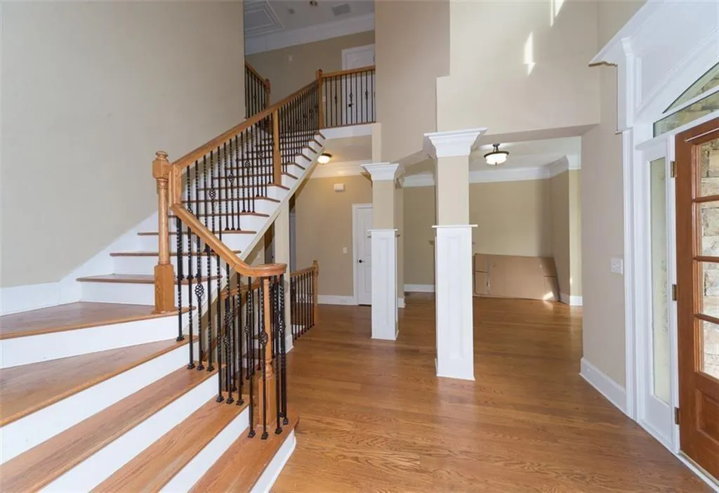 4140 Spalding Drive, Sandy Springs, Georgia 30350, 6 Bedrooms Bedrooms, ,5 BathroomsBathrooms,Residential,Sold,4140 Spalding Drive,6916406