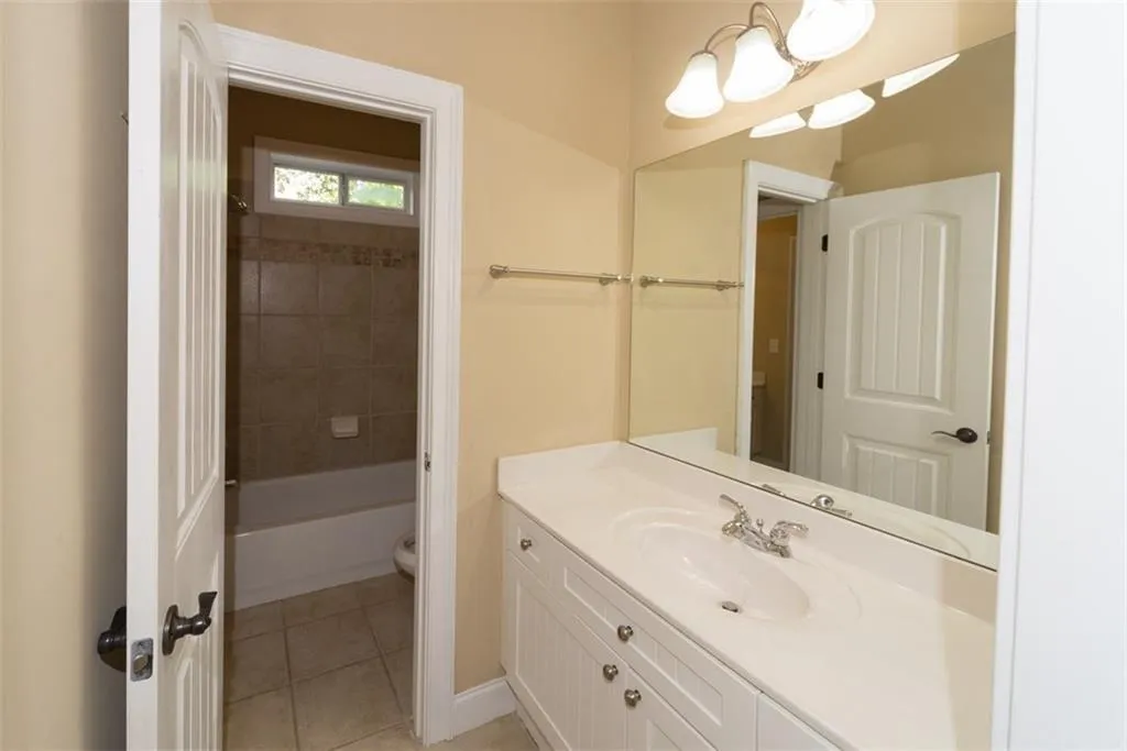 4140 Spalding Drive, Sandy Springs, Georgia 30350, 6 Bedrooms Bedrooms, ,5 BathroomsBathrooms,Residential,Sold,4140 Spalding Drive,6916406