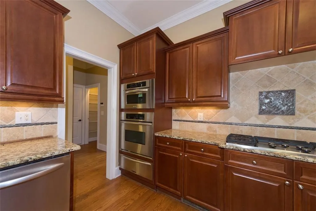 4140 Spalding Drive, Sandy Springs, Georgia 30350, 6 Bedrooms Bedrooms, ,5 BathroomsBathrooms,Residential,Sold,4140 Spalding Drive,6916406