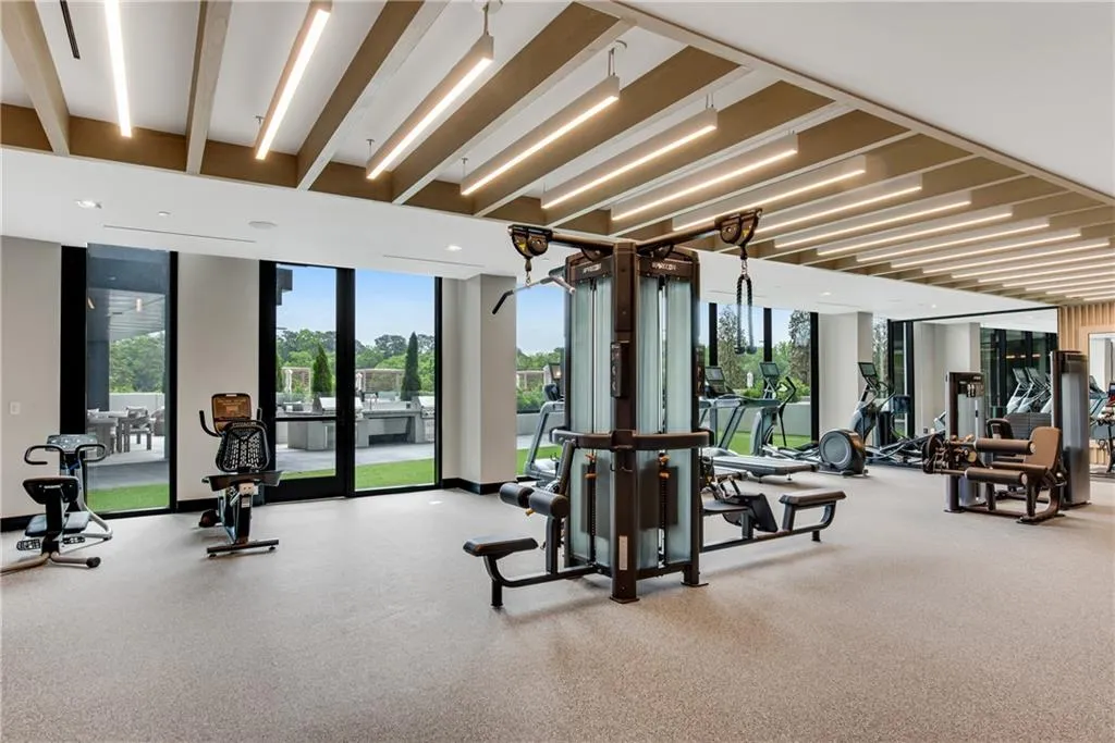 2425 Peachtree Road Ne Unit 902, Atlanta, Georgia 30305, 2 Bedrooms Bedrooms, ,3 BathroomsBathrooms,Residential,For Sale,2425 Peachtree Road Ne Unit 902,7587869