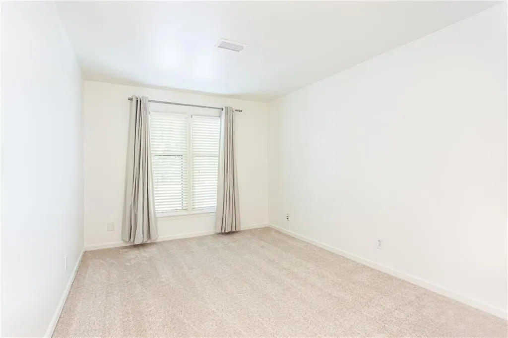 1005 Garden Court, Atlanta, Georgia 30328, 3 Bedrooms Bedrooms, ,2 BathroomsBathrooms,Residential,For Sale,1005 Garden Court,7646251
