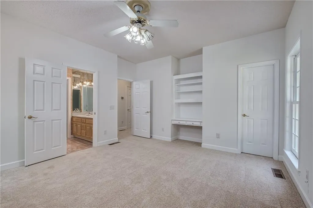 5127 Powers Ferry Road, Sandy Springs, Georgia 30327, 5 Bedrooms Bedrooms, ,4 BathroomsBathrooms,Residential,Sold,5127 Powers Ferry Road,6927836