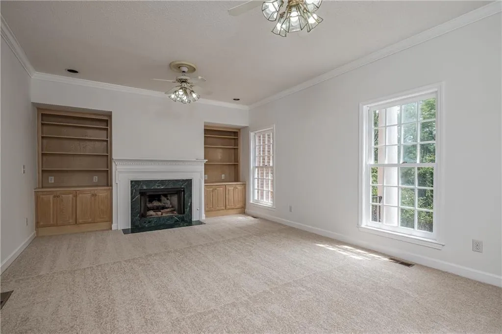 5127 Powers Ferry Road, Sandy Springs, Georgia 30327, 5 Bedrooms Bedrooms, ,4 BathroomsBathrooms,Residential,Sold,5127 Powers Ferry Road,6927836