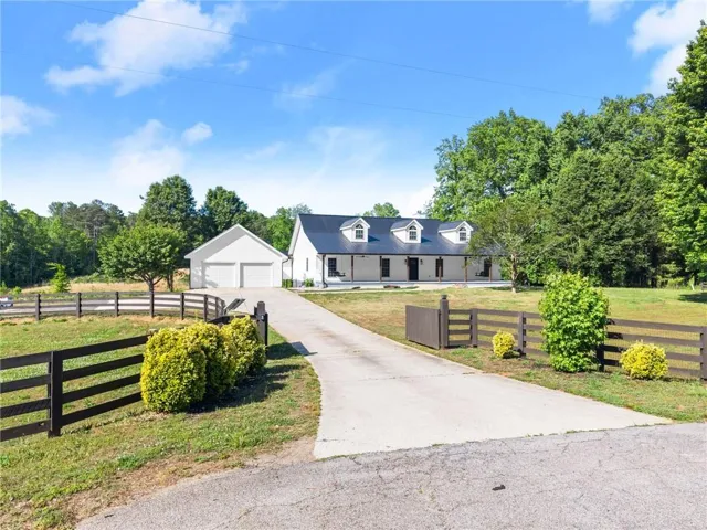 6147 Dahlonega Highway, Clermont, Georgia 30527