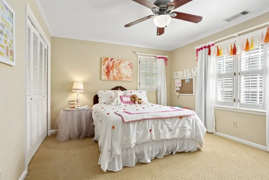 6035 Riverside Drive, Sandy Springs, Georgia 30328, 5 Bedrooms Bedrooms, ,4 BathroomsBathrooms,Residential,Sold,6035 Riverside Drive,6866878