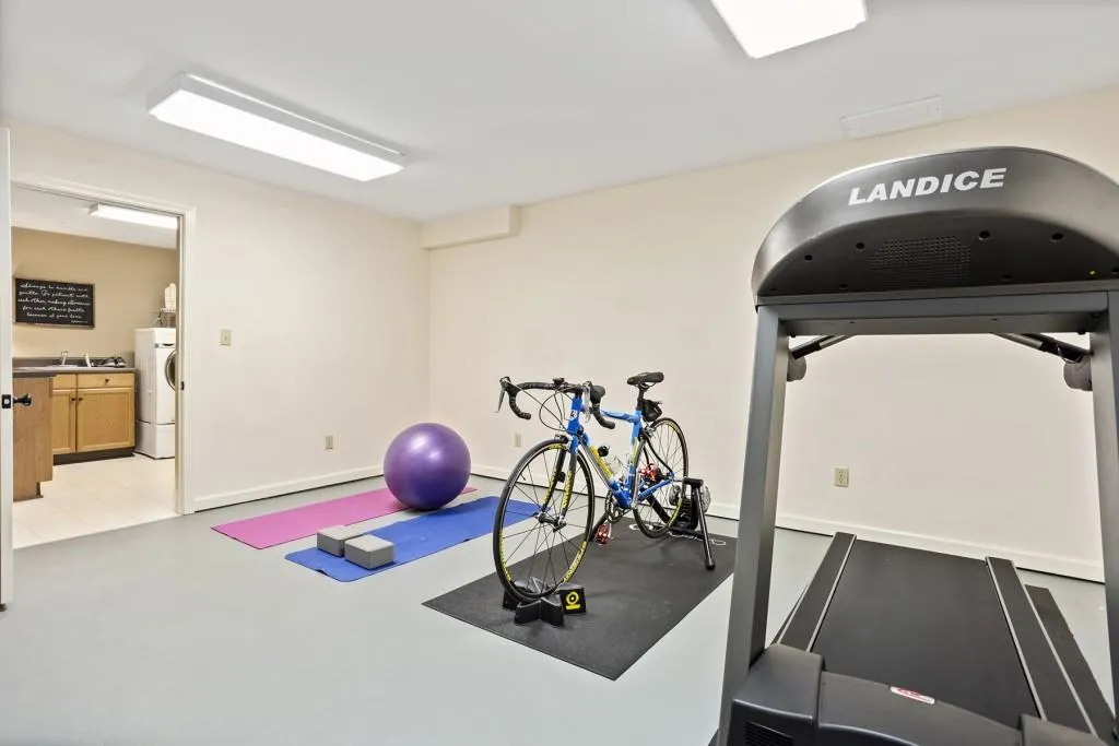 6035 Riverside Drive, Sandy Springs, Georgia 30328, 5 Bedrooms Bedrooms, ,4 BathroomsBathrooms,Residential,Sold,6035 Riverside Drive,6866878