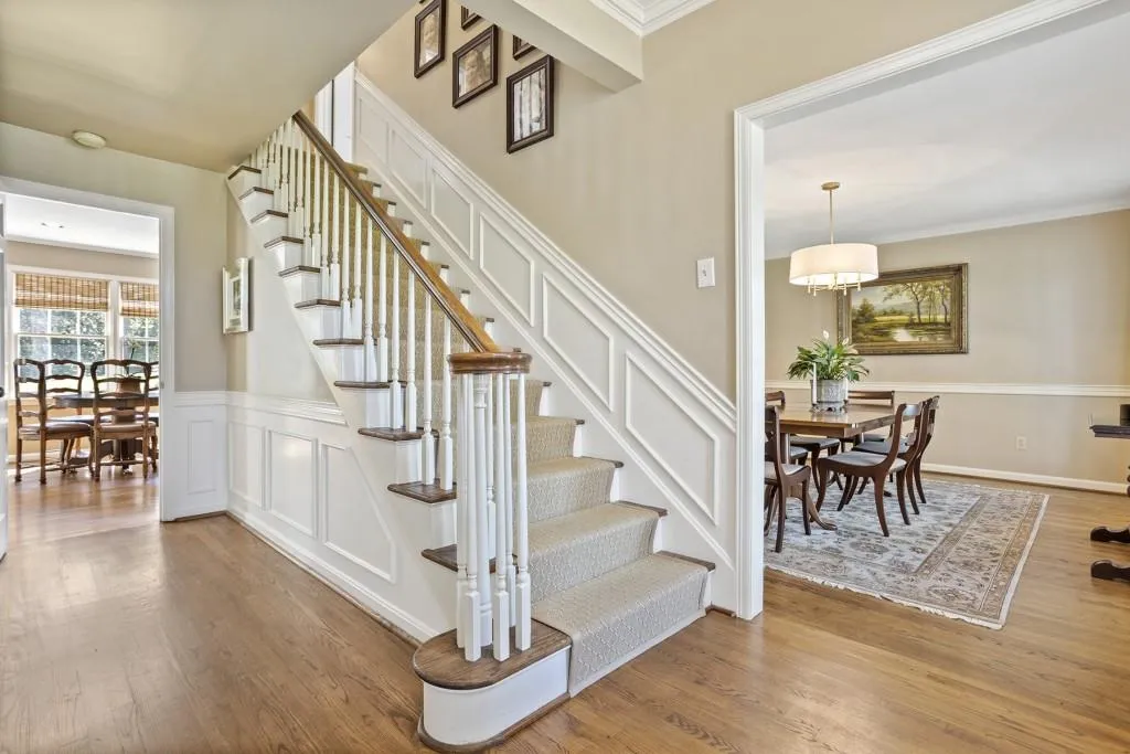 6035 Riverside Drive, Sandy Springs, Georgia 30328, 5 Bedrooms Bedrooms, ,4 BathroomsBathrooms,Residential,Sold,6035 Riverside Drive,6866878