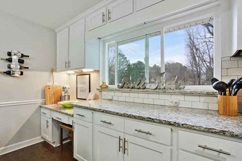 7200 Lancaster Loop, Sandy Springs, Georgia 30328, 4 Bedrooms Bedrooms, ,3 BathroomsBathrooms,Residential,Sold,7200 Lancaster Loop,7168792