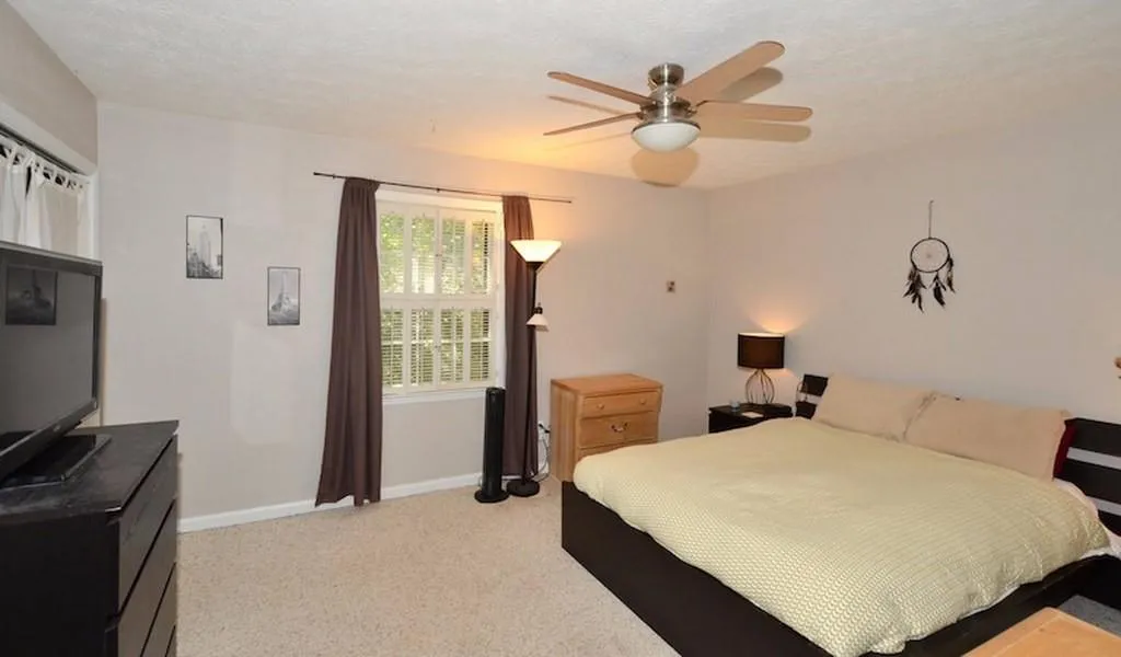 6700 Roswell Road Unit 17g, Atlanta, Georgia 30328, 2 Bedrooms Bedrooms, ,1 BathroomBathrooms,Residential,Sold,6700 Roswell Road Unit 17g,5558952