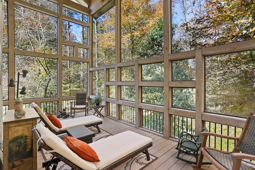 1225 W Garmon Road, Atlanta, Georgia 30327, 5 Bedrooms Bedrooms, ,6 BathroomsBathrooms,Residential,Sold,1225 W Garmon Road,6607183