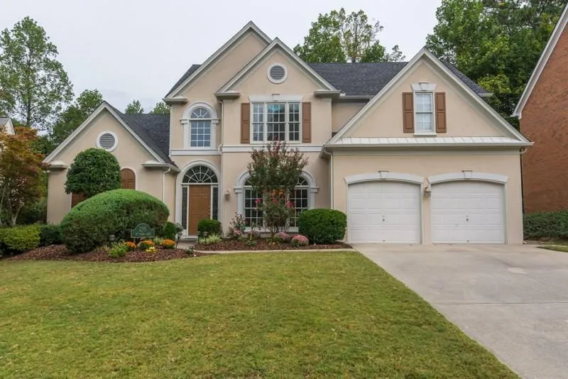 215 Smithdun Lane, Sandy Springs, Georgia 30350, 4 Bedrooms Bedrooms, ,3 BathroomsBathrooms,Residential,Sold,215 Smithdun Lane,5599095