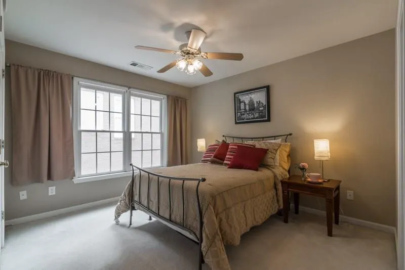 215 Smithdun Lane, Sandy Springs, Georgia 30350, 4 Bedrooms Bedrooms, ,3 BathroomsBathrooms,Residential,Sold,215 Smithdun Lane,5599095