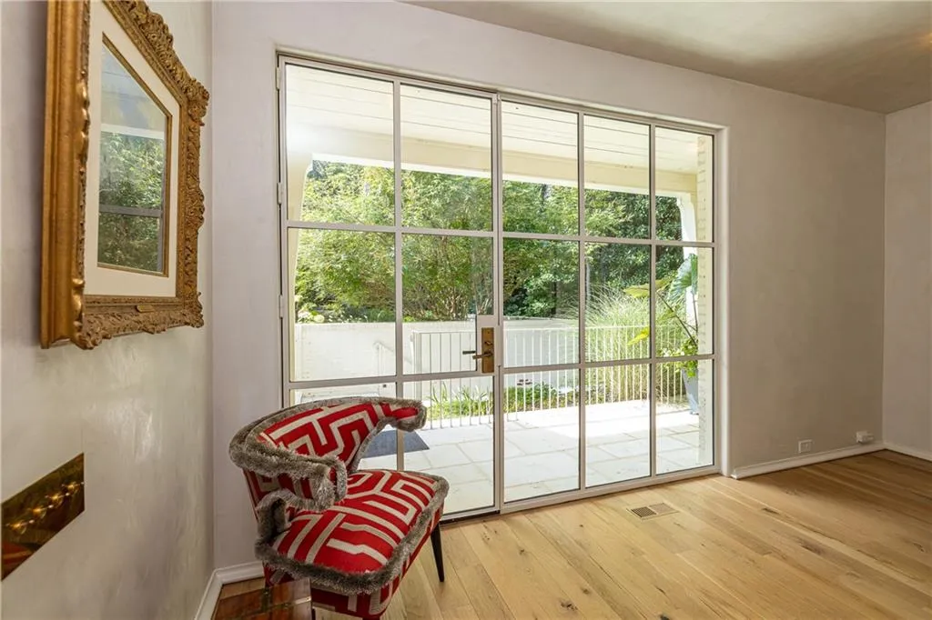 300 Blackland Road Nw, Atlanta, Georgia 30342, 4 Bedrooms Bedrooms, 0 ,6 BathroomsBathrooms,Residential,For Sale,300 Blackland Road Nw,7810797