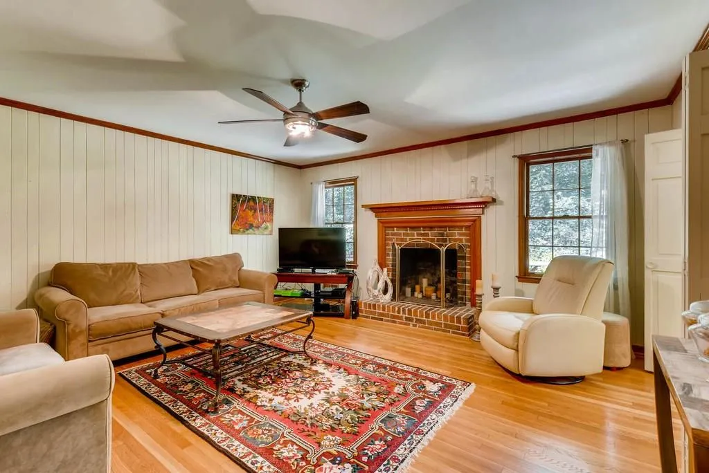 6610 Bridgewood Valley Road, Sandy Springs, Georgia 30328, 4 Bedrooms Bedrooms, ,3 BathroomsBathrooms,Residential,Sold,6610 Bridgewood Valley Road,6116624