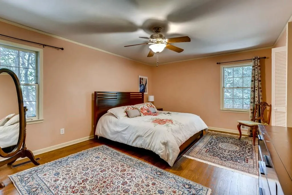 6610 Bridgewood Valley Road, Sandy Springs, Georgia 30328, 4 Bedrooms Bedrooms, ,3 BathroomsBathrooms,Residential,Sold,6610 Bridgewood Valley Road,6116624