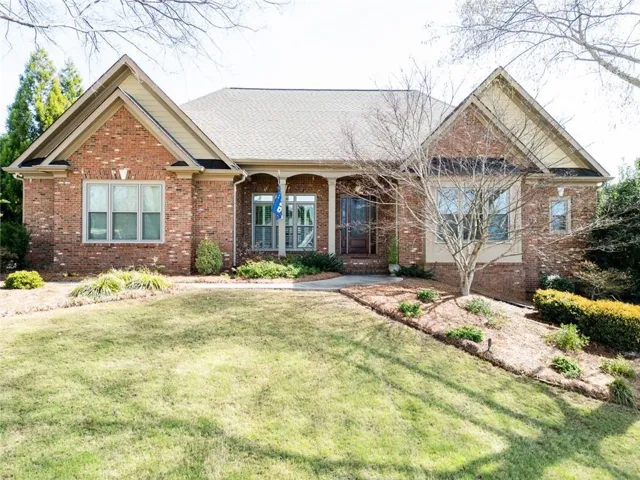 558 Sterling Water Drive, Monroe, Georgia 30655