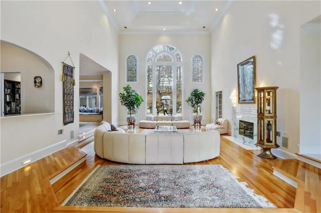 675 Widgeon Lane, Sandy Springs, Georgia 30327, 5 Bedrooms Bedrooms, ,6 BathroomsBathrooms,Residential,Sold,675 Widgeon Lane,5795211