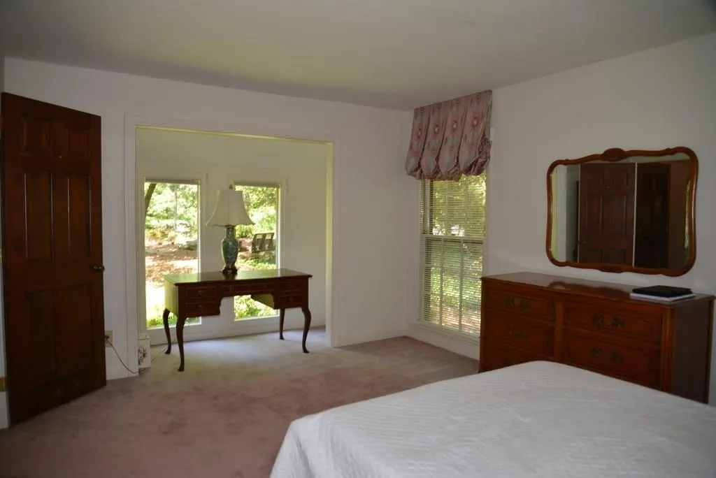 8155 Innsbruck Drive, Sandy Springs, Georgia 30350, 3 Bedrooms Bedrooms, ,3 BathroomsBathrooms,Residential,Sold,8155 Innsbruck Drive,5828530