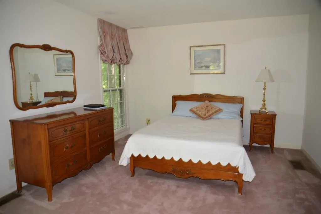 8155 Innsbruck Drive, Sandy Springs, Georgia 30350, 3 Bedrooms Bedrooms, ,3 BathroomsBathrooms,Residential,Sold,8155 Innsbruck Drive,5828530