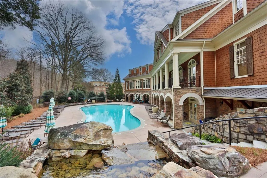 200 River Vista Drive Unit 712, Atlanta, Georgia 30339, 1 Bedroom Bedrooms, ,1 BathroomBathrooms,Residential,Sold,200 River Vista Drive Unit 712,7079890