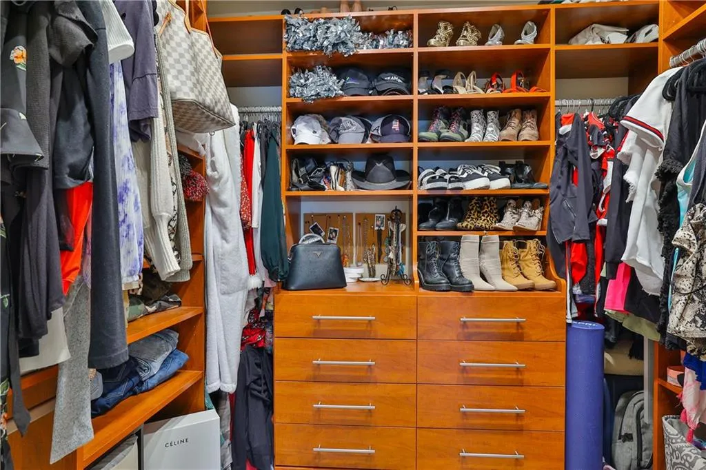 200 River Vista Drive Unit 712, Atlanta, Georgia 30339, 1 Bedroom Bedrooms, ,1 BathroomBathrooms,Residential,Sold,200 River Vista Drive Unit 712,7079890