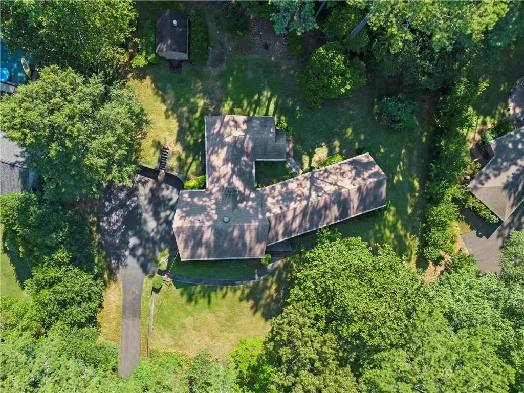 4872 Northland Drive, Atlanta, Georgia 30342, 3 Bedrooms Bedrooms, ,2 BathroomsBathrooms,Residential,For Sale,4872 Northland Drive,7407873