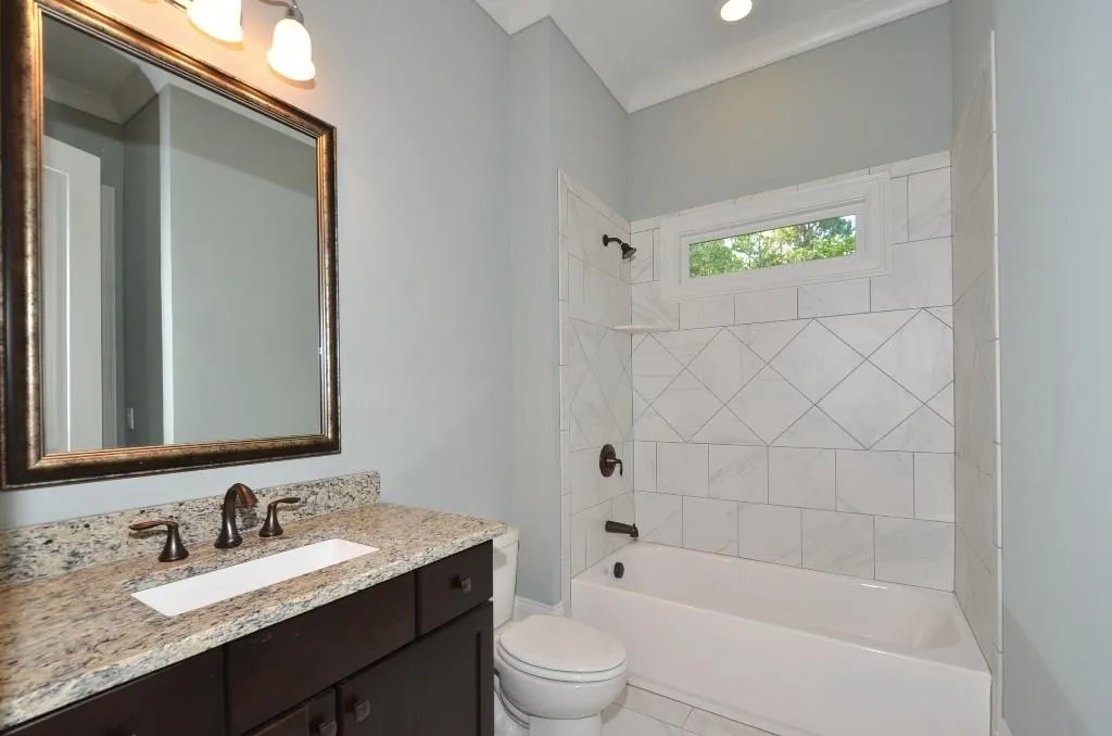 5560 Lake Forrest Drive, Atlanta, Georgia 30342, 5 Bedrooms Bedrooms, ,5 BathroomsBathrooms,Residential,Sold,5560 Lake Forrest Drive,5375744