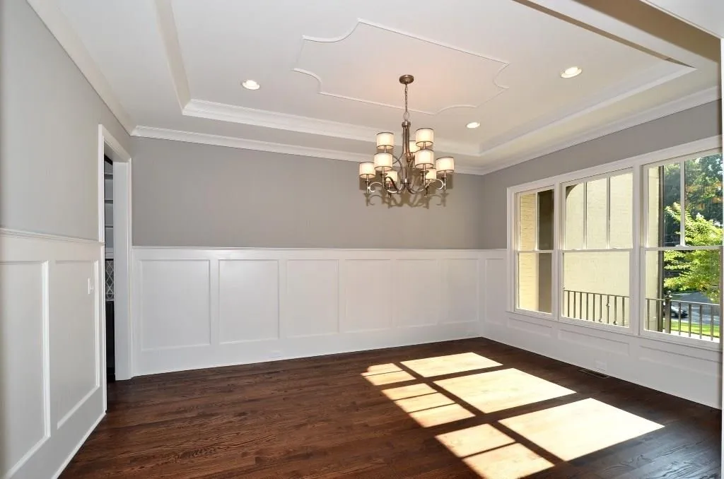 5560 Lake Forrest Drive, Atlanta, Georgia 30342, 5 Bedrooms Bedrooms, ,5 BathroomsBathrooms,Residential,Sold,5560 Lake Forrest Drive,5375744