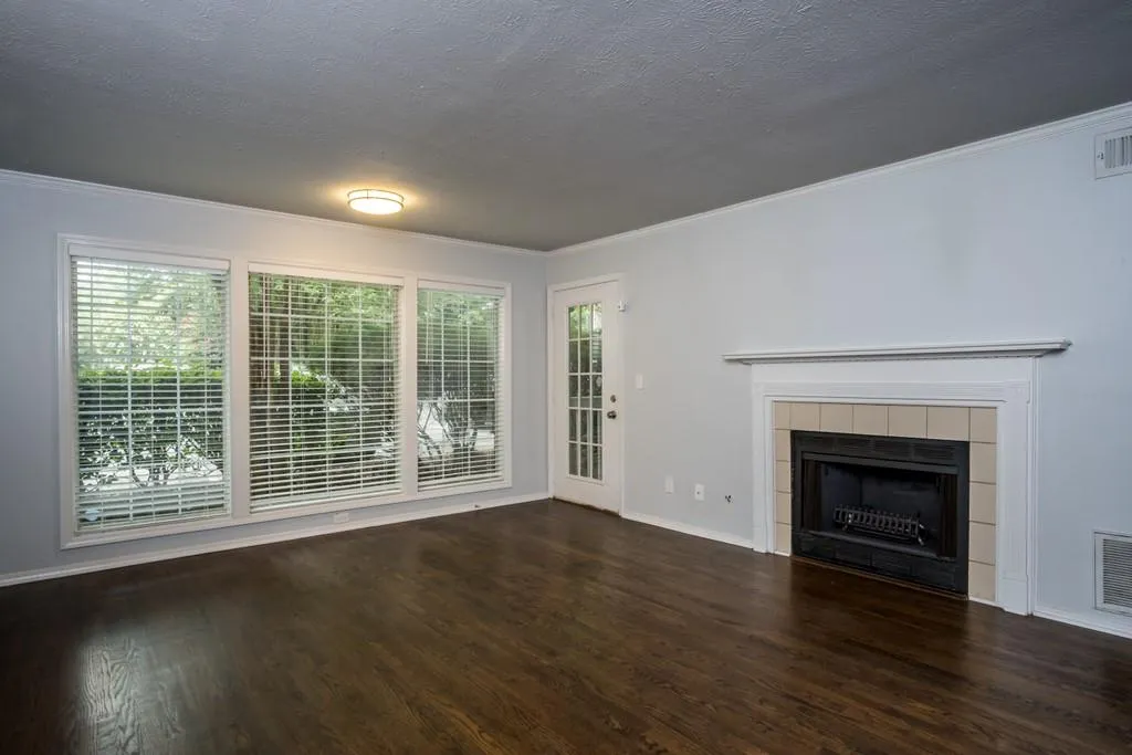 608 Gettysburg Place, Sandy Springs, Georgia 30350, 2 Bedrooms Bedrooms, ,2 BathroomsBathrooms,Residential,Sold,608 Gettysburg Place,6757692