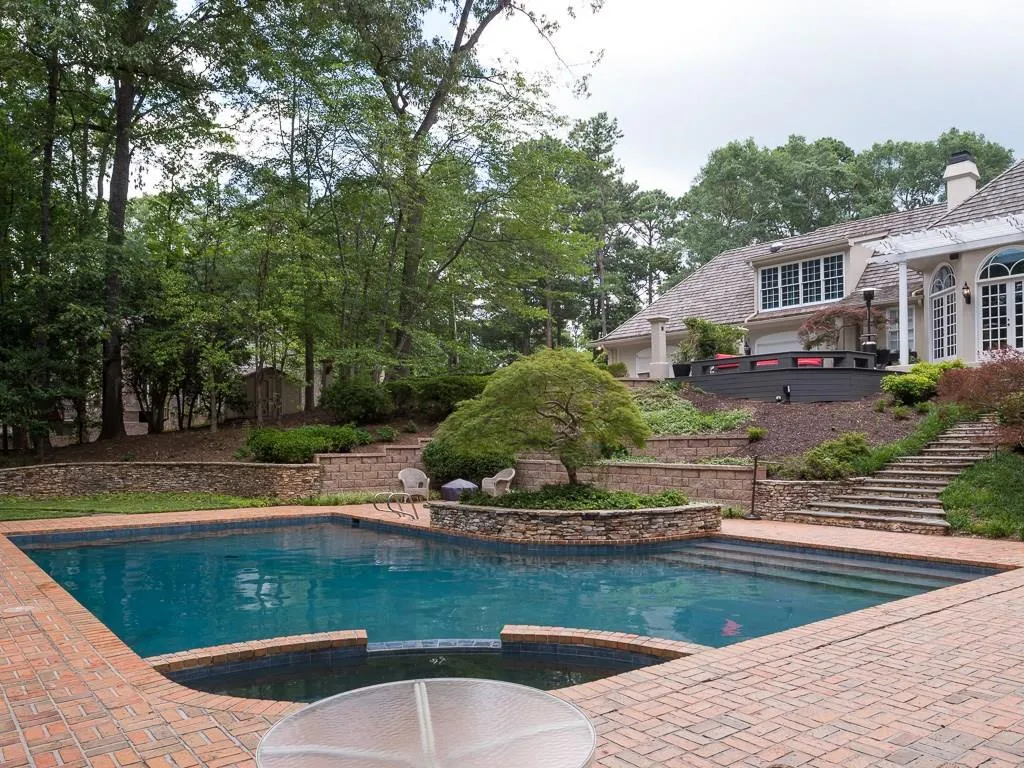 5960 River Chase Circle, Sandy Springs, Georgia 30328, 5 Bedrooms Bedrooms, ,6 BathroomsBathrooms,Residential,Sold,5960 River Chase Circle,5869945