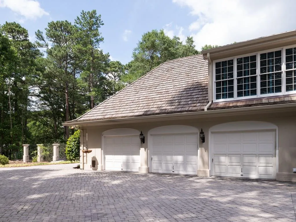 5960 River Chase Circle, Sandy Springs, Georgia 30328, 5 Bedrooms Bedrooms, ,6 BathroomsBathrooms,Residential,Sold,5960 River Chase Circle,5869945