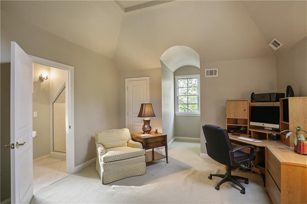 6 The Croft, Atlanta, Georgia 30342, 5 Bedrooms Bedrooms, ,4 BathroomsBathrooms,Residential,Sold,6 The Croft,7287026