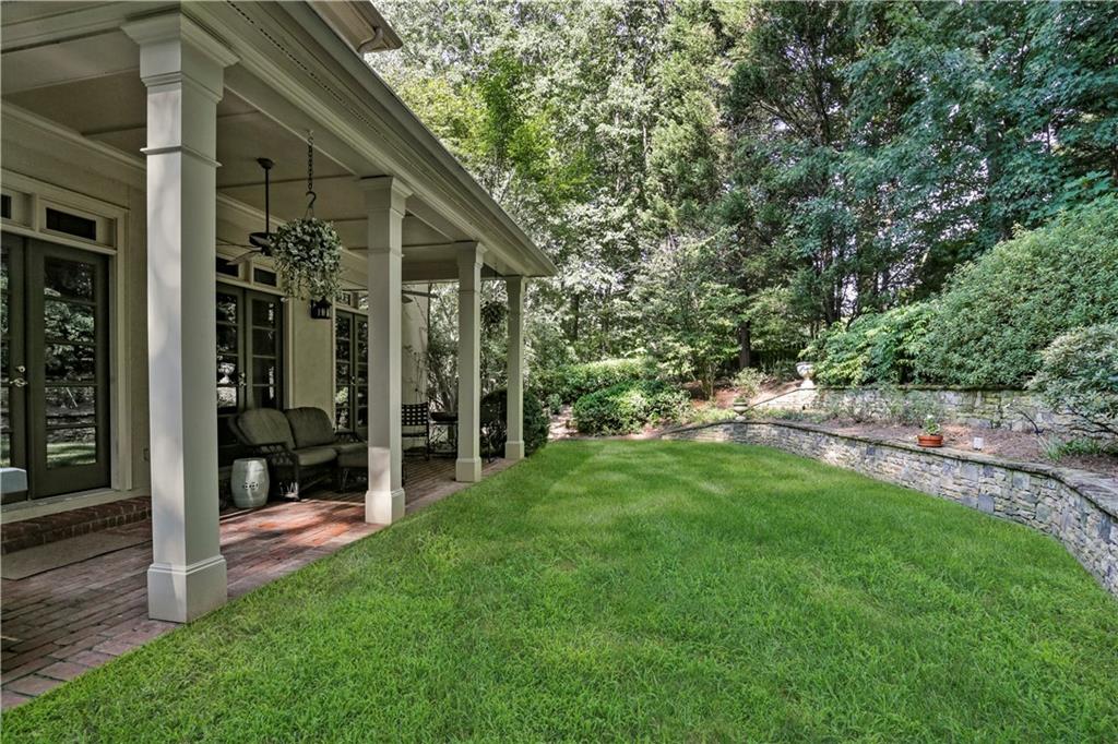 6 The Croft, Atlanta, Georgia 30342, 5 Bedrooms Bedrooms, ,4 BathroomsBathrooms,Residential,Sold,6 The Croft,7287026