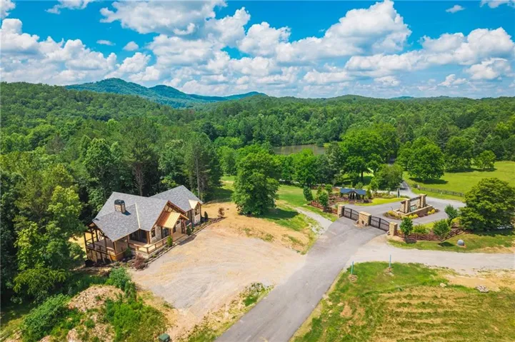 42 Waterstone Way, Mineral Bluff, Georgia 30559