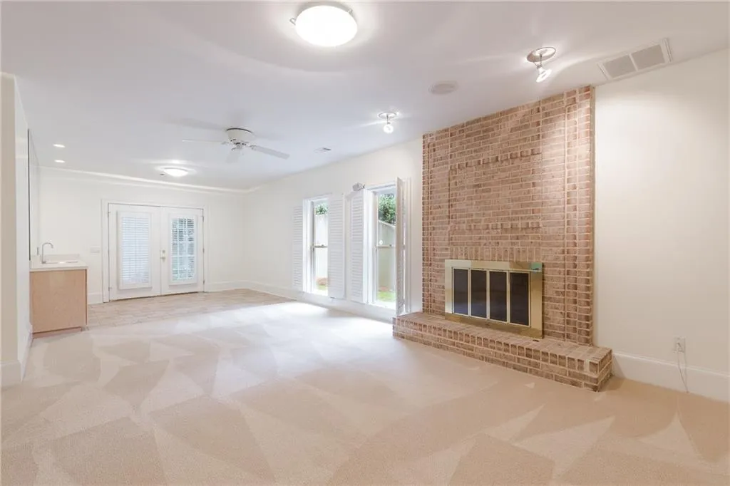 4800 Paran Oak Court Nw, Sandy Springs, Georgia 30327, 5 Bedrooms Bedrooms, ,4 BathroomsBathrooms,Residential,Sold,4800 Paran Oak Court Nw,5989297