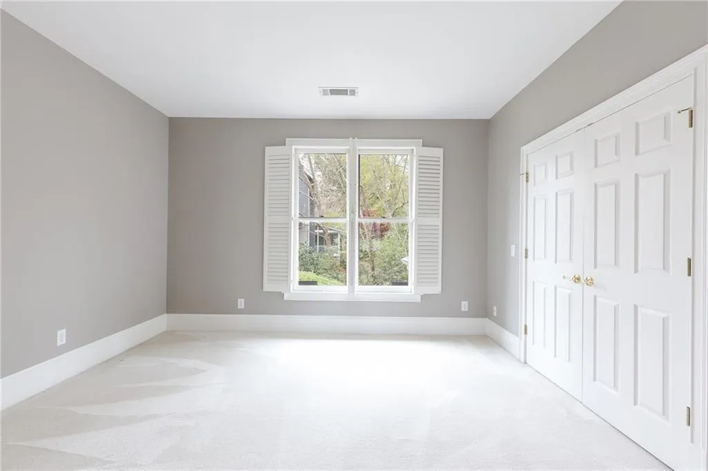 4800 Paran Oak Court Nw, Sandy Springs, Georgia 30327, 5 Bedrooms Bedrooms, ,4 BathroomsBathrooms,Residential,Sold,4800 Paran Oak Court Nw,5989297