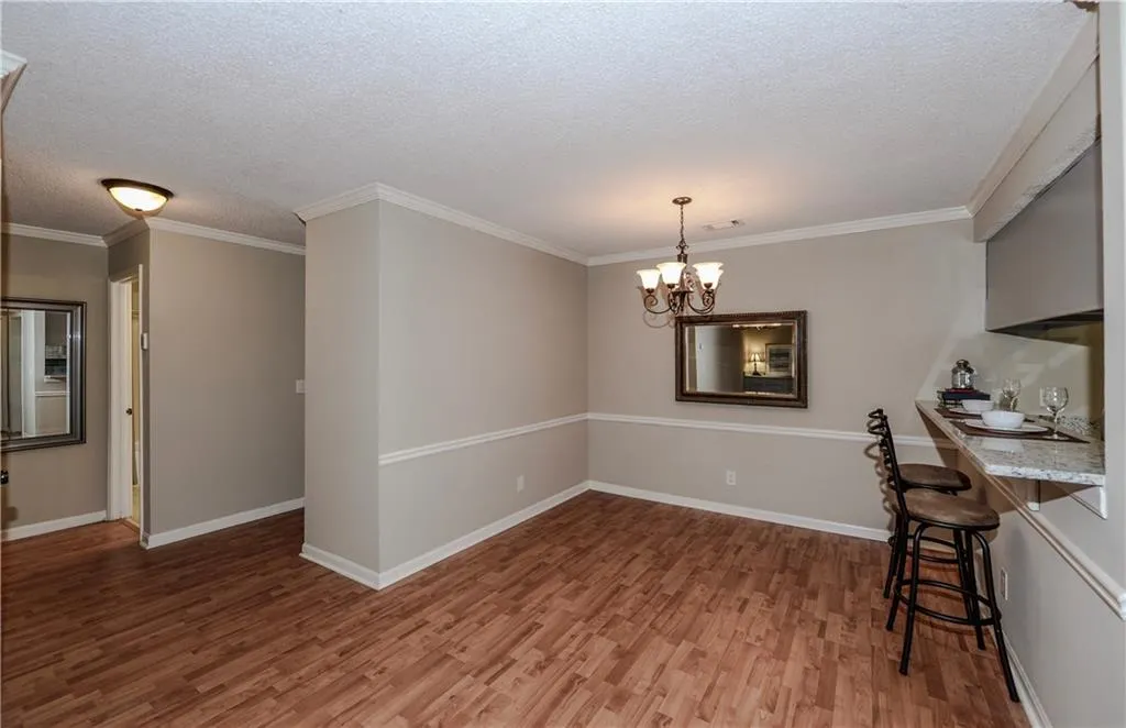 306 Barrington Hills Drive Unit 306, Sandy Springs, Georgia 30350, 2 Bedrooms Bedrooms, ,2 BathroomsBathrooms,Residential,Sold,306 Barrington Hills Drive Unit 306,5833764