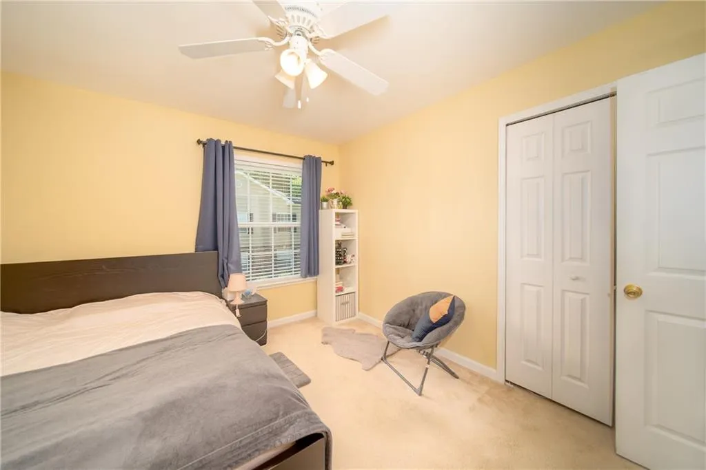 1603 Brighton Point, Sandy Springs, Georgia 30328, 2 Bedrooms Bedrooms, ,2 BathroomsBathrooms,Residential,Sold,1603 Brighton Point,6760768