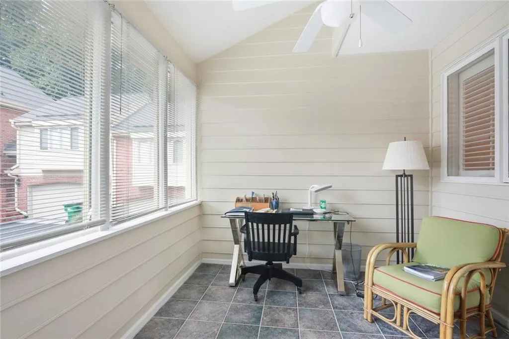 2 Westfair Court, Atlanta, Georgia 30328, 3 Bedrooms Bedrooms, ,2 BathroomsBathrooms,Residential,Sold,2 Westfair Court,6864333