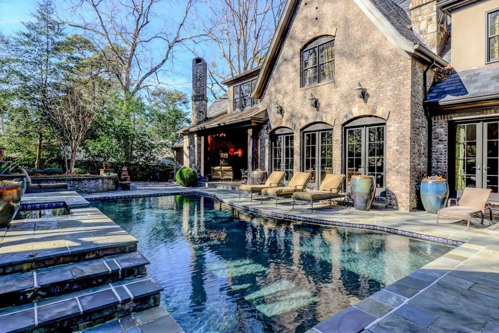 1193 Bellaire Drive Ne, Atlanta, Georgia 30319, 4 Bedrooms Bedrooms, ,5 BathroomsBathrooms,Residential,Sold,1193 Bellaire Drive Ne,6017675