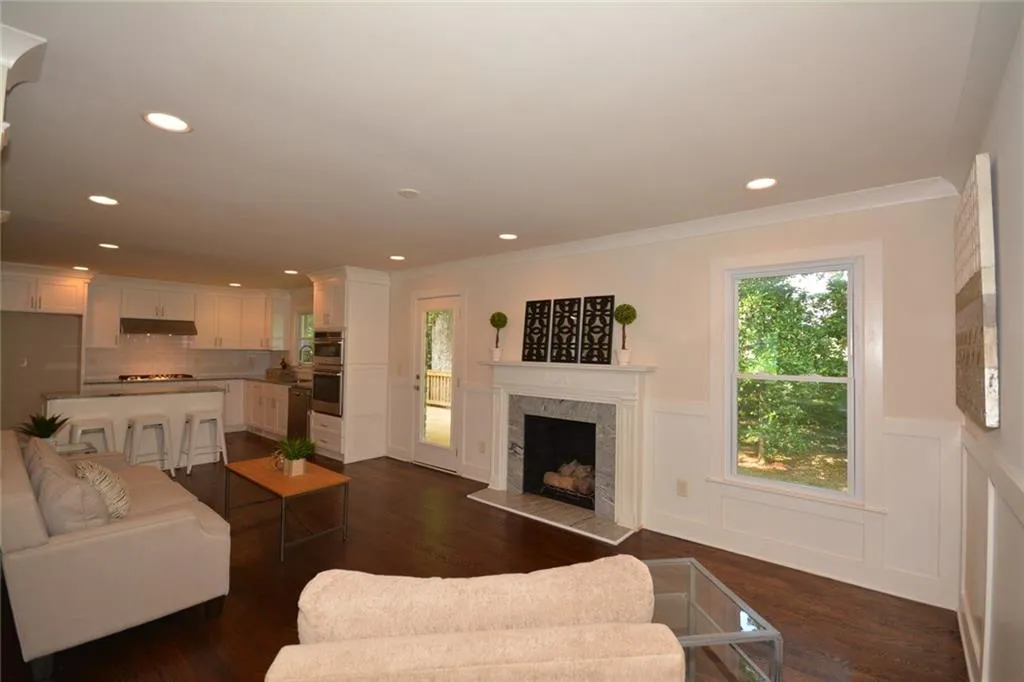 6570 Cherry Tree Lane, Sandy Springs, Georgia 30328, 4 Bedrooms Bedrooms, ,3 BathroomsBathrooms,Residential,Sold,6570 Cherry Tree Lane,5953322