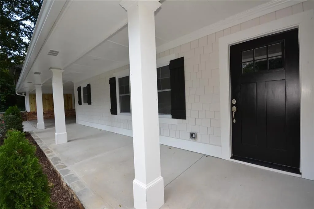 6570 Cherry Tree Lane, Sandy Springs, Georgia 30328, 4 Bedrooms Bedrooms, ,3 BathroomsBathrooms,Residential,Sold,6570 Cherry Tree Lane,5953322