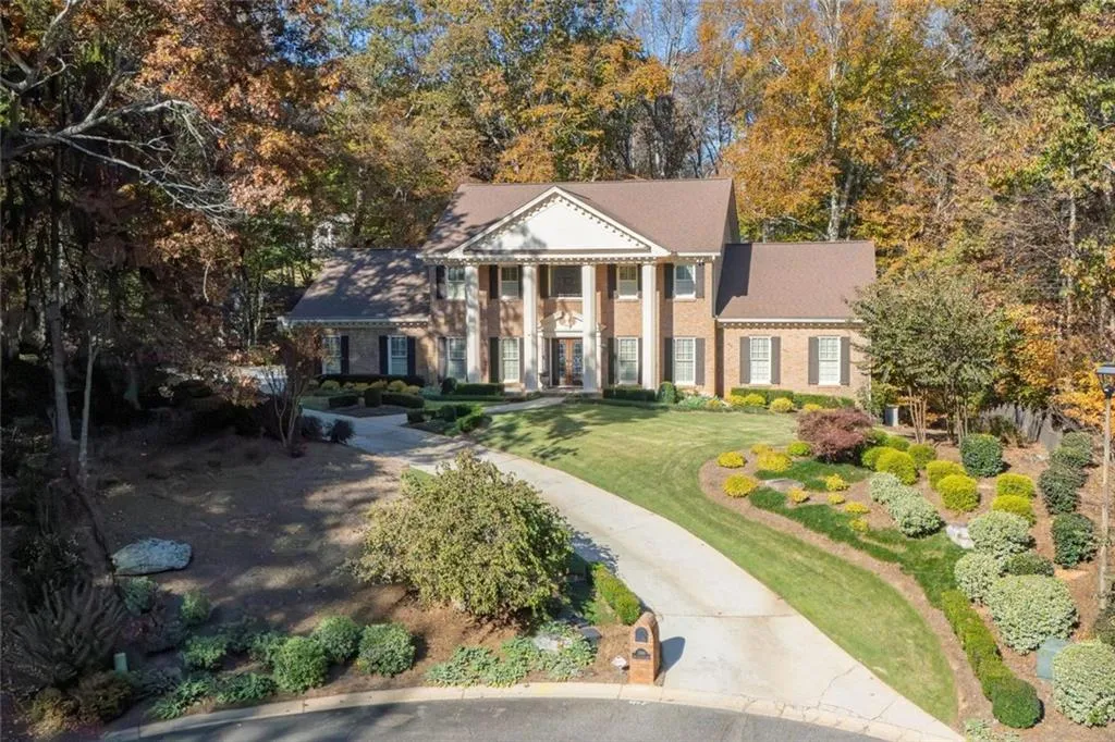 2080 Old Dominion Road, Atlanta, Georgia 30350, 6 Bedrooms Bedrooms, ,5 BathroomsBathrooms,Residential,For Sale,2080 Old Dominion Road,7707544