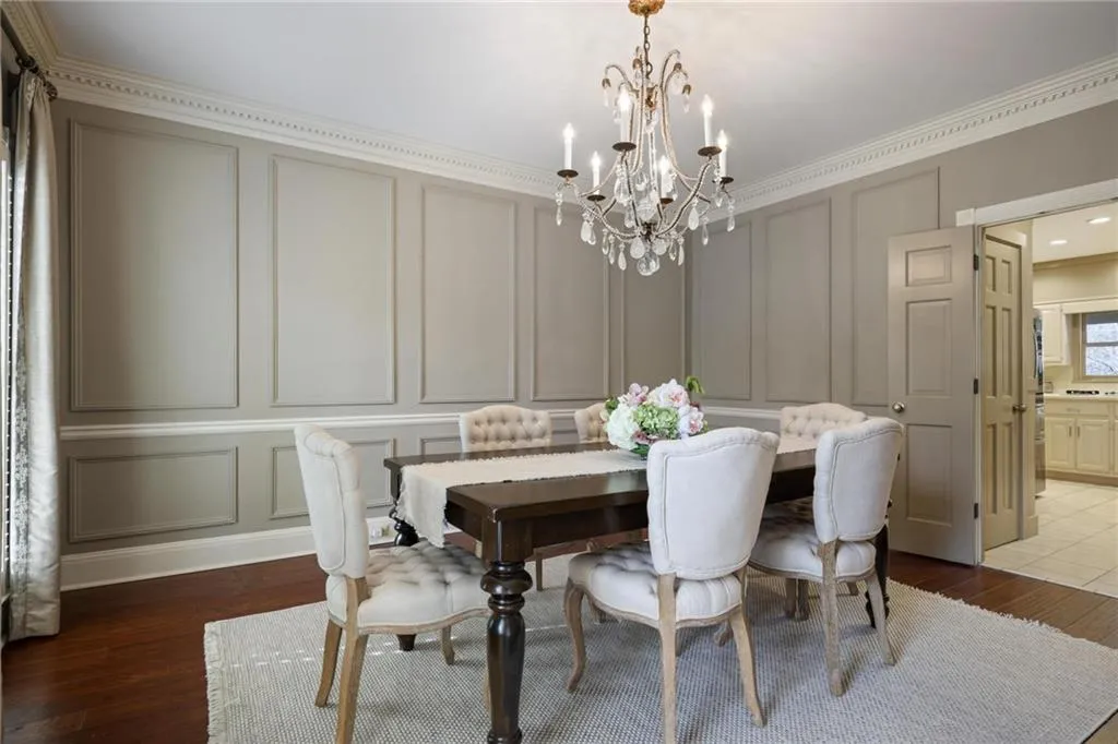 2080 Old Dominion Road, Atlanta, Georgia 30350, 6 Bedrooms Bedrooms, ,5 BathroomsBathrooms,Residential,For Sale,2080 Old Dominion Road,7707544