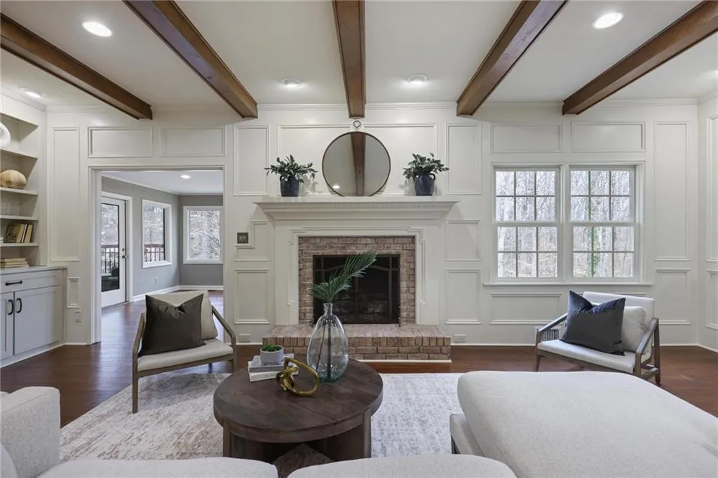 2080 Old Dominion Road, Atlanta, Georgia 30350, 6 Bedrooms Bedrooms, ,5 BathroomsBathrooms,Residential,For Sale,2080 Old Dominion Road,7707544
