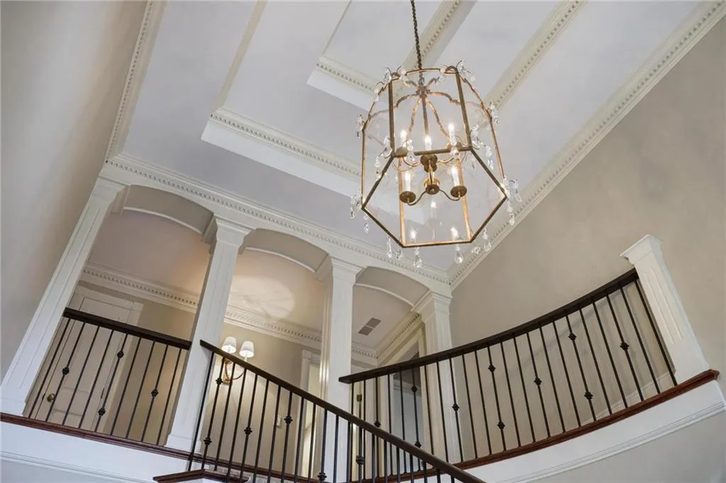 2080 Old Dominion Road, Atlanta, Georgia 30350, 6 Bedrooms Bedrooms, ,5 BathroomsBathrooms,Residential,For Sale,2080 Old Dominion Road,7707544