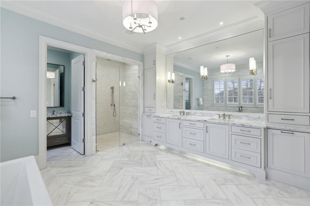 505 Kenbrook Drive, Sandy Springs, Georgia 30327, 7 Bedrooms Bedrooms, ,8 BathroomsBathrooms,Residential,Sold,505 Kenbrook Drive,7324065